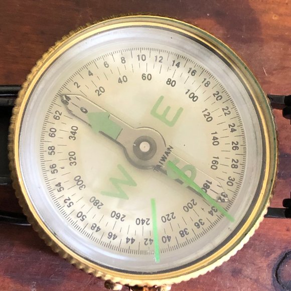 SOLD // Timberland Branded Outdoors Camping Hiking Hunting Survival Tool Kit - Picture 9 of 13